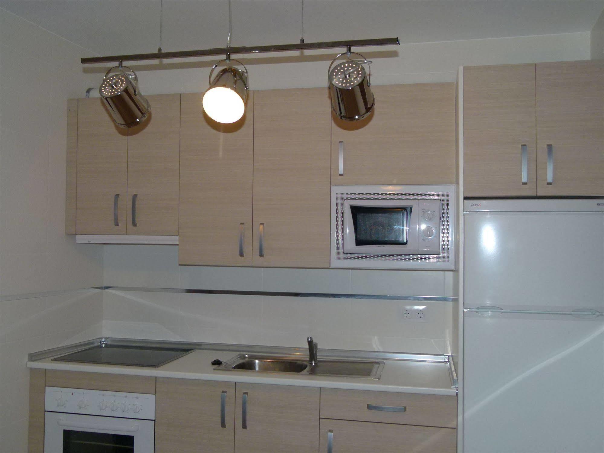 Apartamentos Turísticos Casas de los Reyes Toledo Exterior foto
